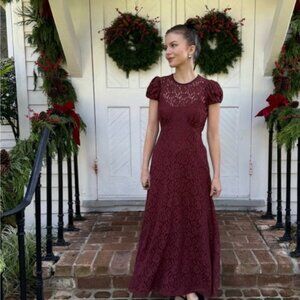 Doen Katarina Lace Dress in Black Cherry size XS